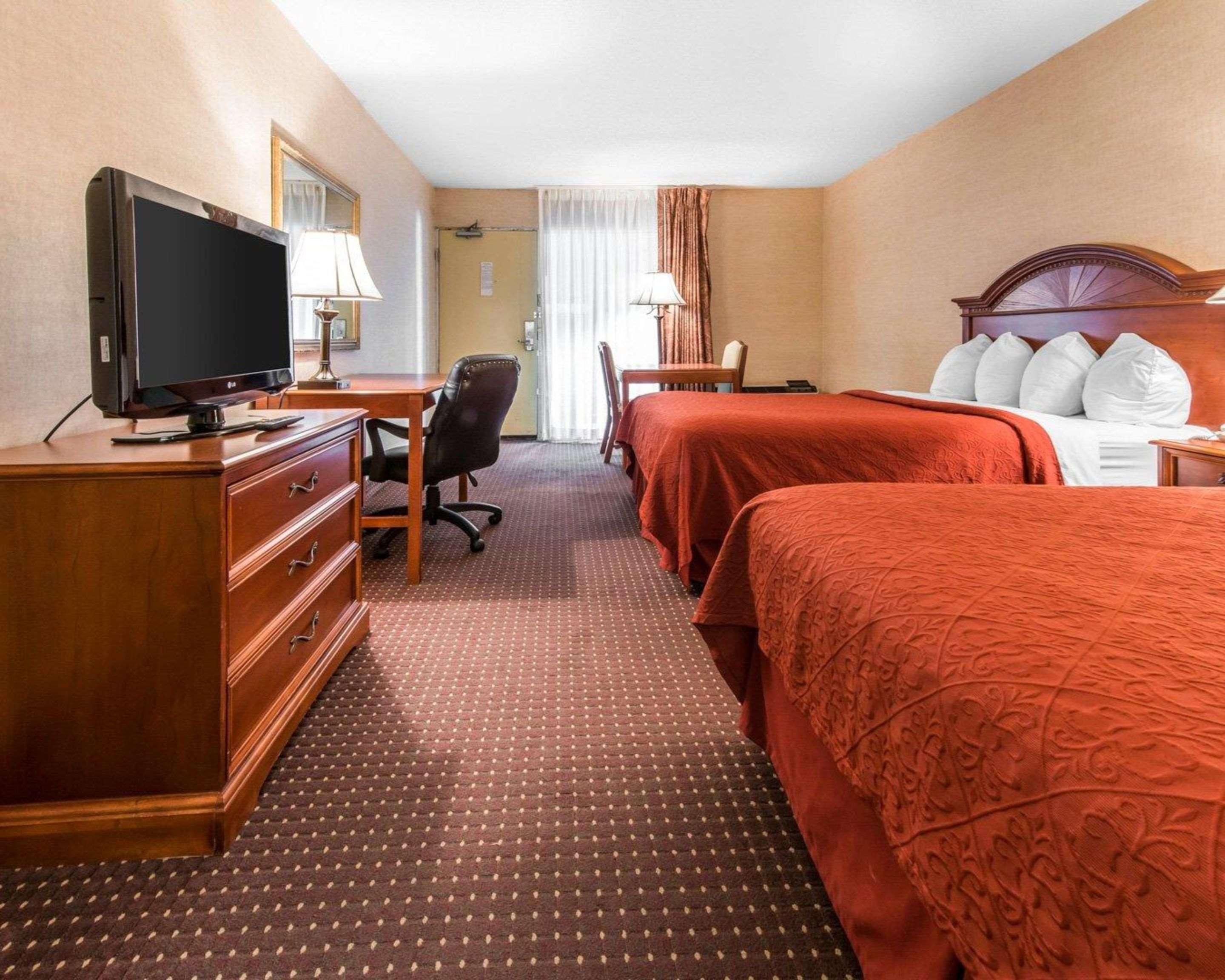 Quality Inn & Suites Conference Center Across From Casino Erie Luaran gambar
